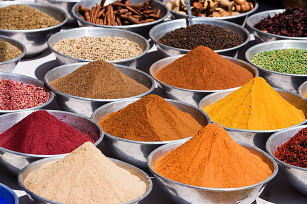 Spices for sale on local market Spices for sale on local markethttp://bem.2be.pl/IS/egypt_380.jpg libyan culture stock pictures, royalty-free photos & images