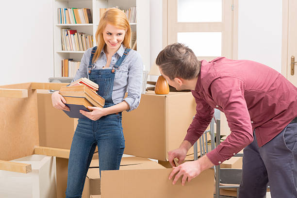 istock Couple at new home 513983944