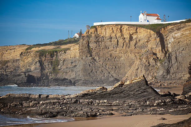 istock Western Portugal Ocean Coastline 513986399