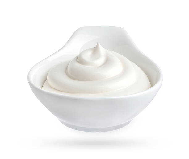 istock Bowl of mayonnaise isolated on white background 513991046