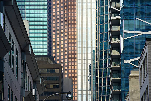 istock Office buildings in a financial district 514004474