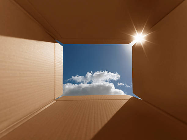 istock think outside the box conceptual - Stock Image 514005974