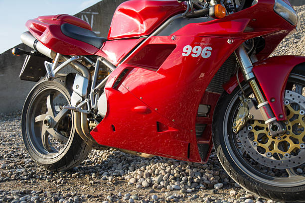 아르카디아 ducati 996s 오토바이 photoshooting - motorcycle racing motorcycle ducati sports race 뉴스 사진 이미지
