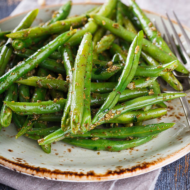 istock green salad green beans with pesto 514051202