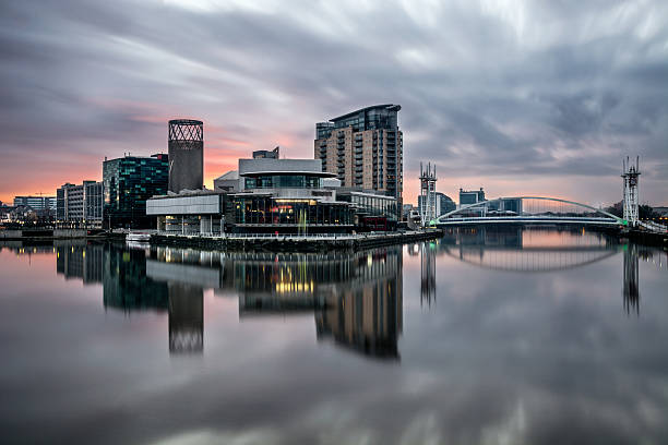 istock Beautiful Vibrant Sunrise With Reflections At Salford Quays. 514066078