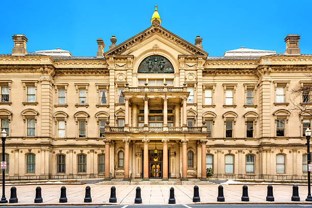 nowy jersey stan domu w słoneczny dzień - new jersey trenton new jersey state capitol building government zdjęcia i obrazy z banku zdjęć