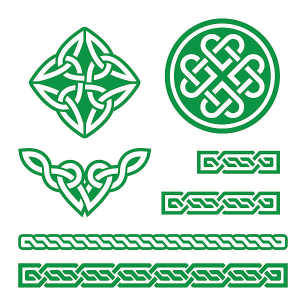 celtycki zielony węzłów, plecionki i wzory-wektor - handcarves stock illustrations