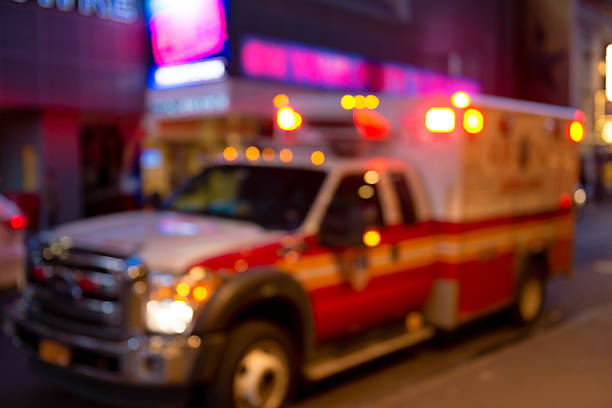 ambulans - times square flash zdjęcia i obrazy z banku zdjęć