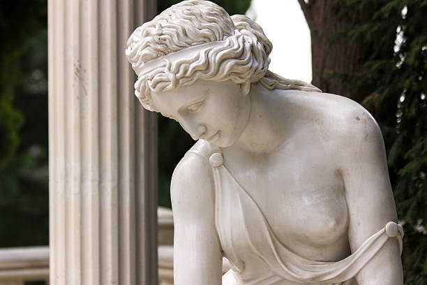 istock Ancient sculpture of woman 514220856