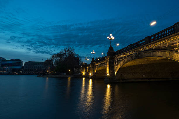 istock Lombard bridge Hamburg at night 514224416