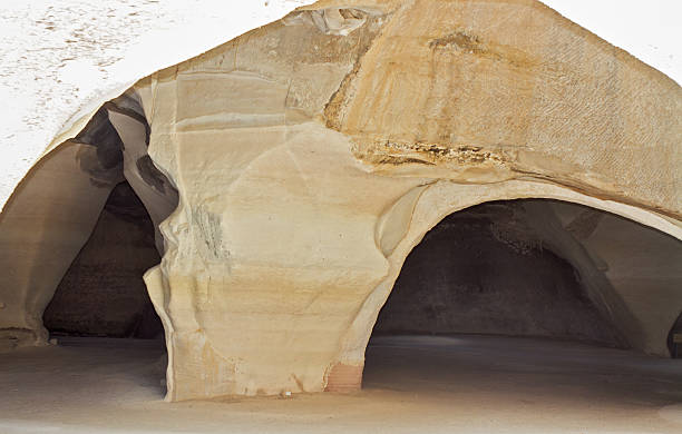 Cave ar Bet Guvrin national park