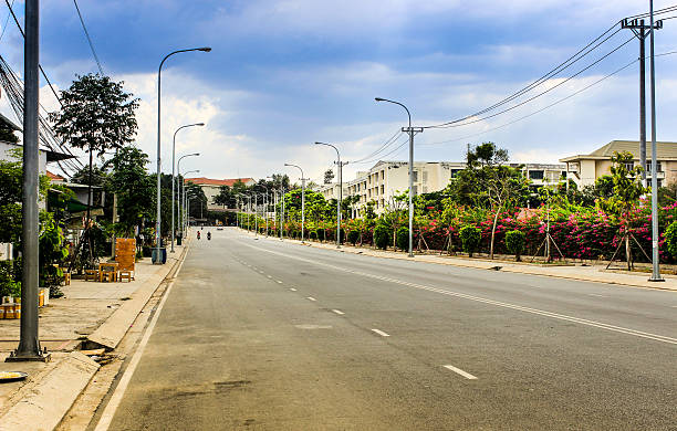 istock Road in Vietnam 514261208