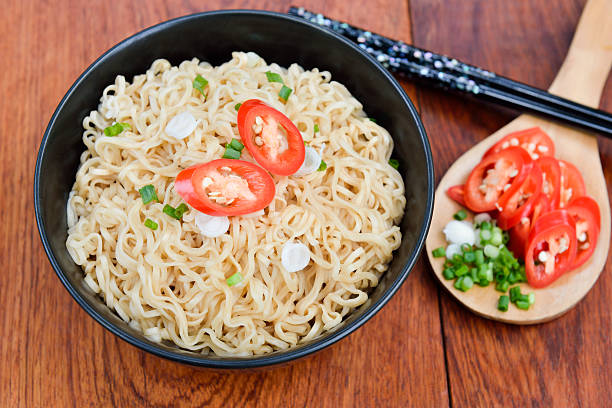 istock Instant noodles to eat sliced onions and peppers 514270464