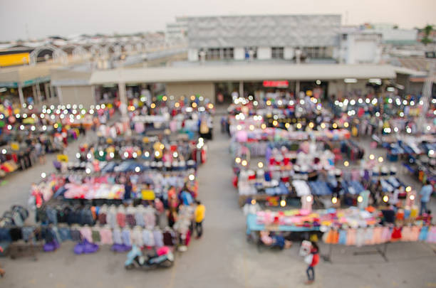 istock people went shopping at outdoor. 514271112