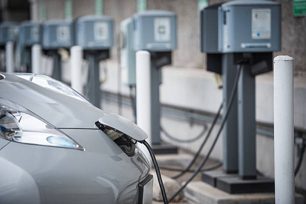 estação de carregamento - recharger imagens e fotografias de stock