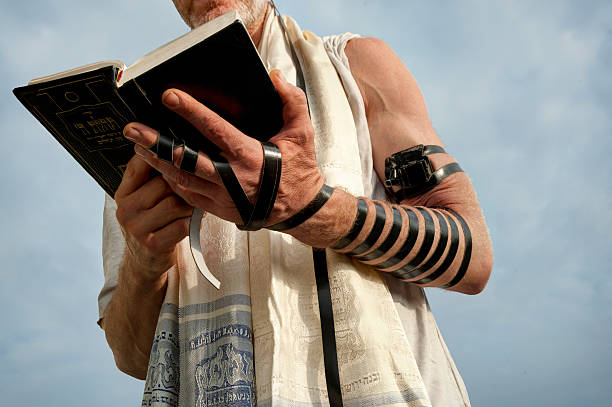 istock Jewish morning prayer 514271915