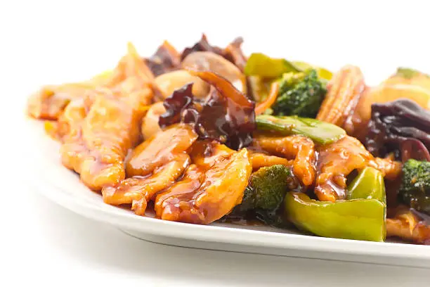 Yu-shiang chicken with garlic sauce and sauteed mixed chinese vegetables