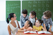 in-parlamentarischer-bestuhlung.jpg?b=1&s=170x170&k=20&c=f5-x_eHpKstuzWrZZBmpQMrAc8fYWVUwAuGRLSyijuk=