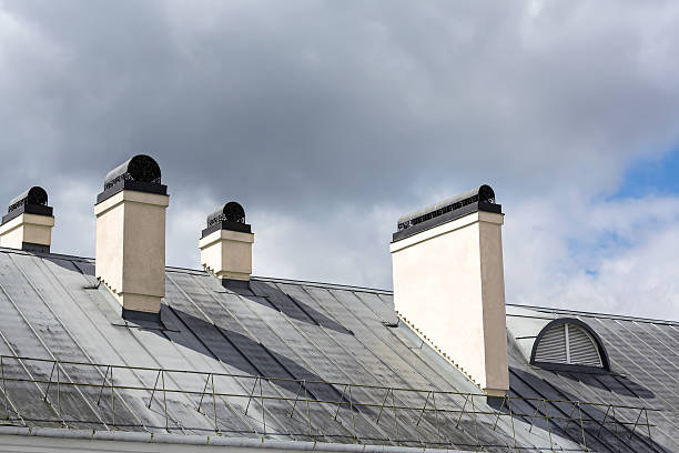 istock Old roof with chimney 514321837
