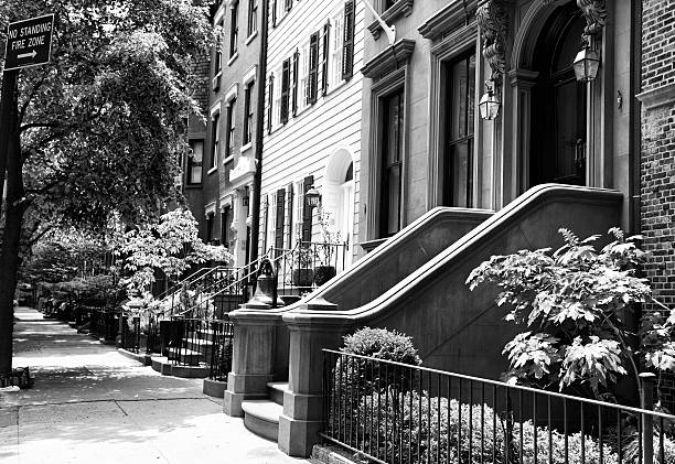 istock Row Of Brownstone, NYC. Black And White 514323111