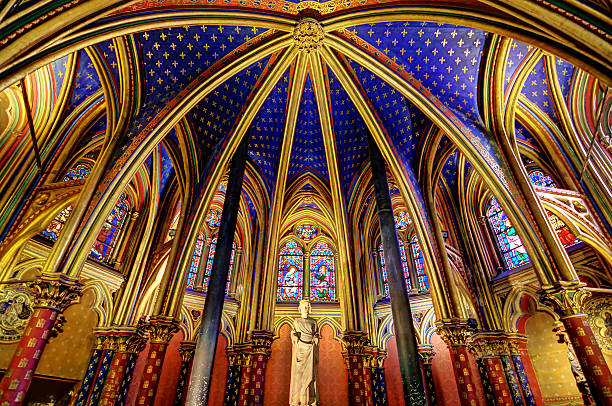 niższe kaplica sainte-chapelle - spirituality stained glass art glass zdjęcia i obrazy z banku zdjęć