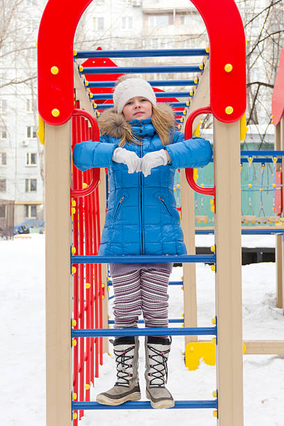 istock Cute girl in winter 514359939