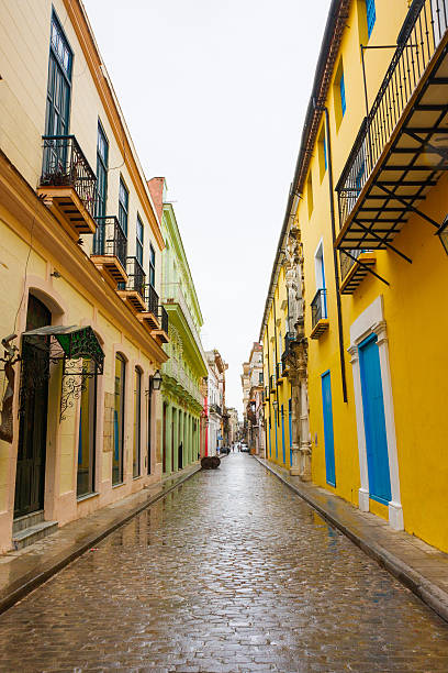 istock Old havana street, Cuba 514372164