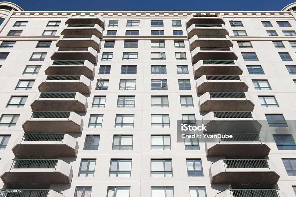 Große apartment-Gebäude - Lizenzfrei Architektur Stock-Foto
