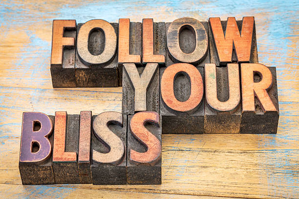 istock follow your bliss in wood type 514389266