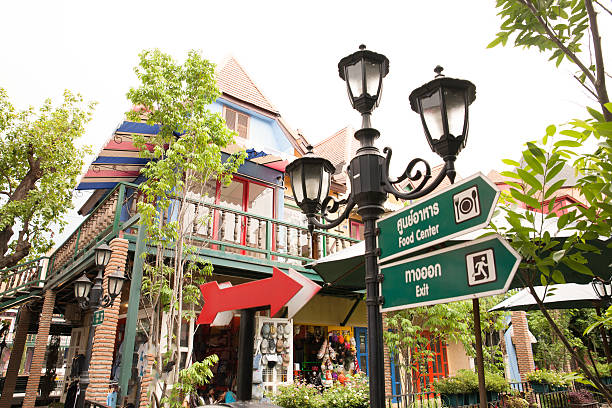 istock Mimosa pattaya - Signs 514403517