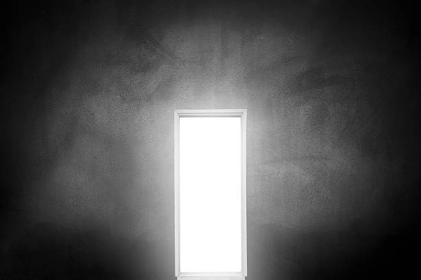 istock Glowing door on the blackboard 514403611