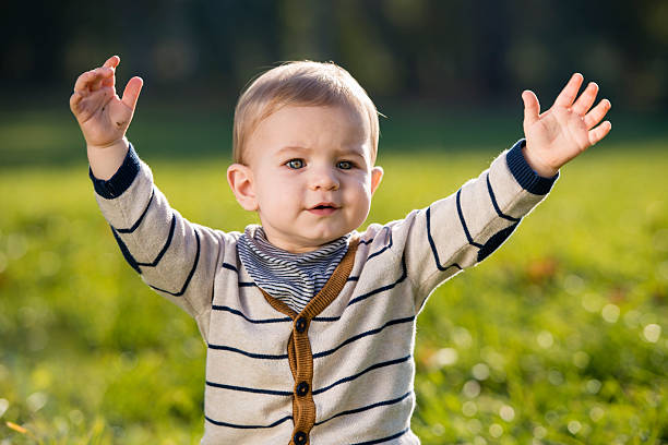 istock Child in autumn colors 514405700