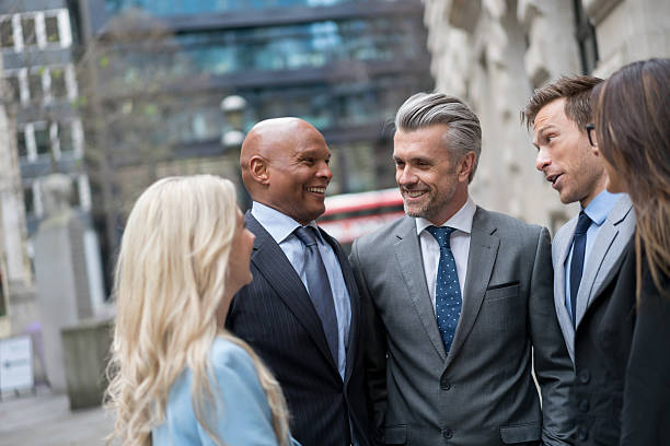 istock Group of business people talking 514416996