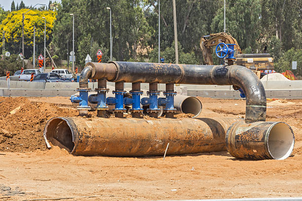 istock Paving a new road. 514421169