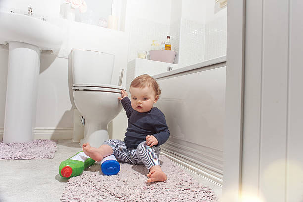 istock Bathroom dangers for baby 514422026