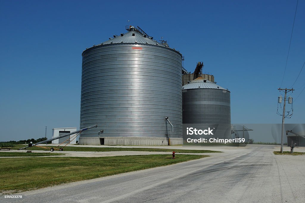 Grain Processing Building Grain Processing Facility Stock Photo - Download Image Now ...