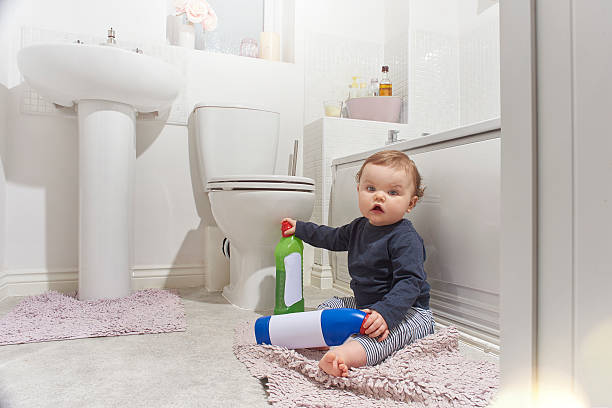 istock Bathroom dangers for baby 514426626