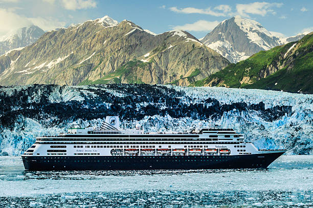 ms 볼렌담 at 후버드 빙하 - hubbard glacier 뉴스 사진 이미지