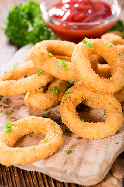 istock Portion of Onion Rings 514457697