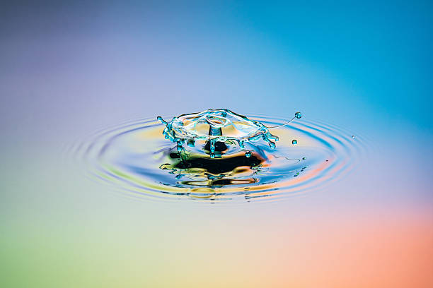 istock Sculpture of Liquid 514471166