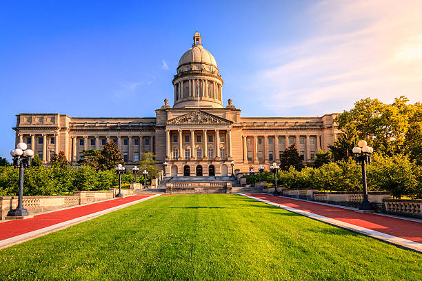 Kentucky Capitol Capitol building in Frankfort, Kentucky kentucky stock pictures, royalty-free photos & images