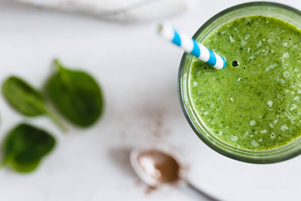 istock Green smoothie in the glass 514502992