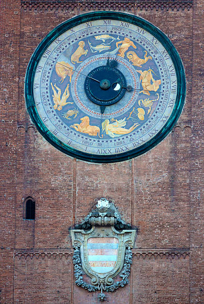 istock Astronomical clock, Torrazzo tower,  Cremona, Italy 514506722