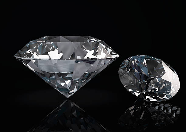 istock Large clear luxury diamond jewels. 514513004