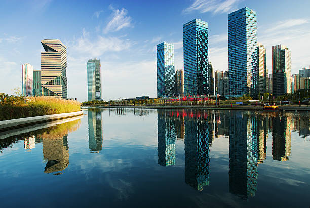 istock The Reflection of Songdo Central Park 514535689
