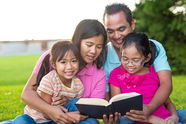 istock Asian family 514563917