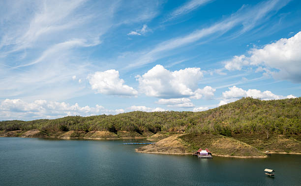 เขื่อนสิริกิติ์ - sunset at sirikit dam ภาพสต็อก ภาพถ่ายและรูปภาพปลอดค่าลิขสิทธิ์
