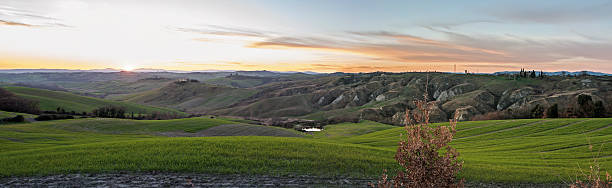 istock The landscape of Tuscany 514578222