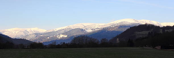 montanhas nevadascomment de vosges - frankenthal imagens e fotografias de stock