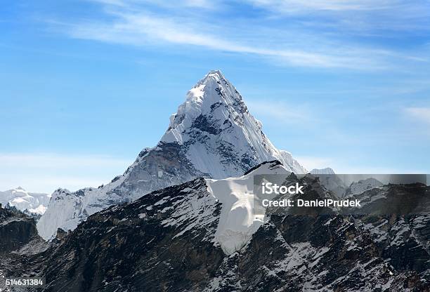 Berg Ama Dablam Auf Dem Weg Zum Mount Everest Base Camp Stockfoto und mehr Bilder von Mount Everest